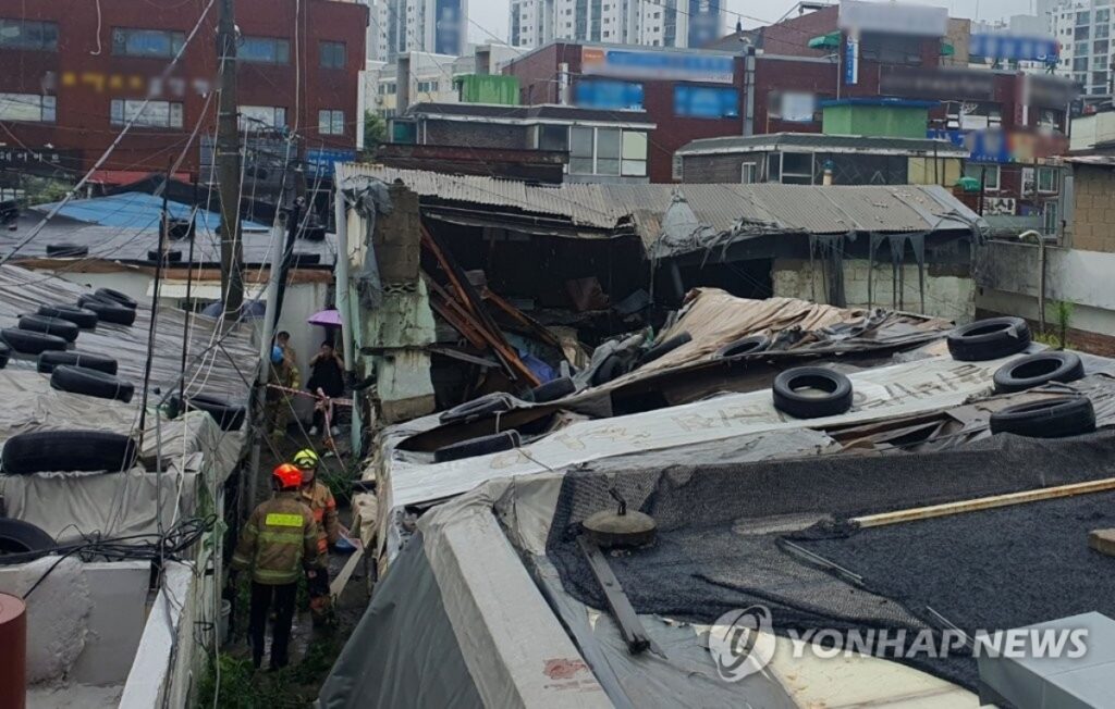 집값 천정부지인데 "공짜로 줘도 안 가져간다고?"... 153만 채 '텅텅' 빈 이곳, 대체 어디길래 5 빈집