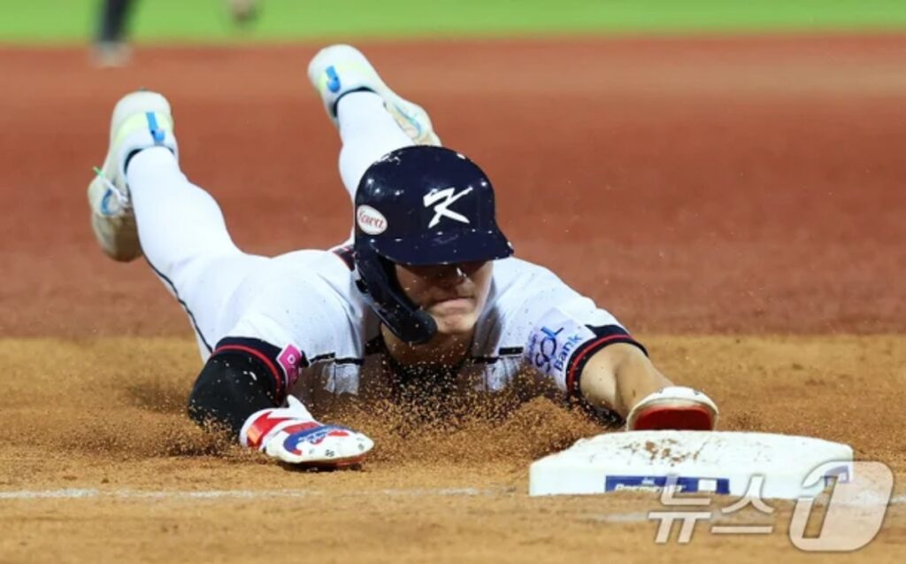 "KBO 야구 역사상 이런 장면은 처음" … 방심이 부른 초유 사태에 감독까지 '퇴장' 3 야구