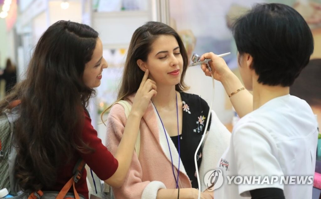 전 세계가 한국산에 "물들었다" .. 입소문만으로 수출 44% '껑충' 5 수출