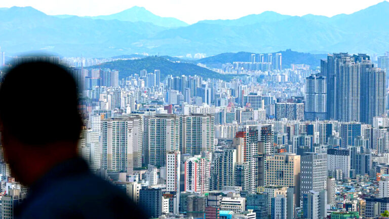 Lee Jae-myung Commitment for Balanced Regional Development