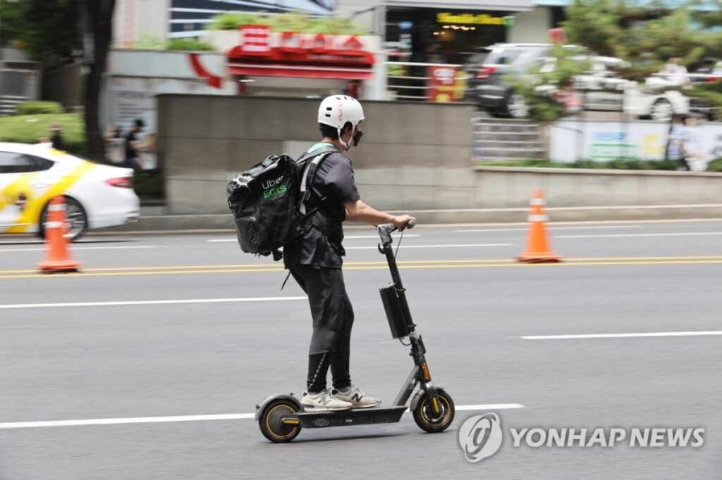 세금 80억 줄줄 새는데 "제발 없애 주세요"... 길거리 점령한 '이것', 사라질 수 있을까 5 킥보드