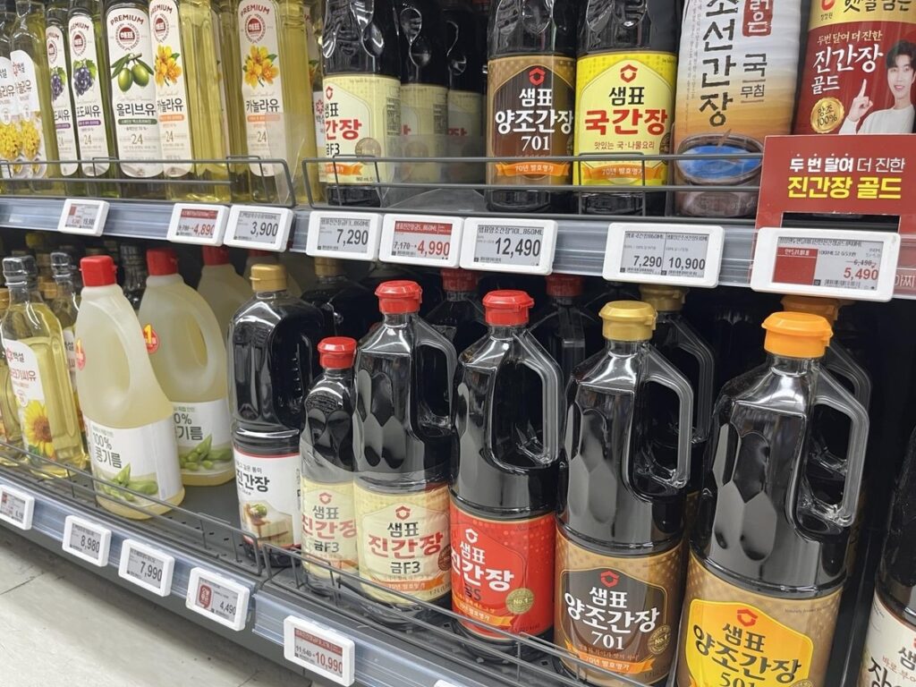 "요리 초보라면 '이 간장'부터 사세요" … 음식에 맞는 간장 종류별 차이점 1 간장
