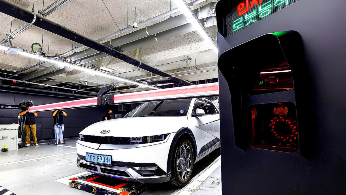 Hyundai Motor Robot Parking