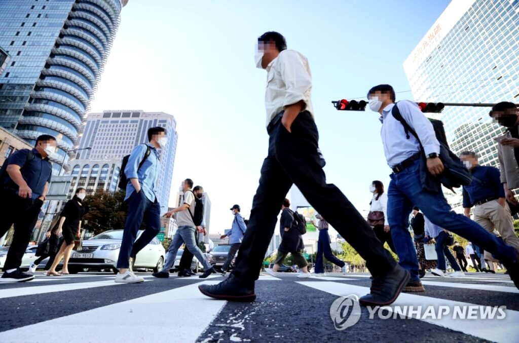 "7월에도 공휴일이?" ... 심상치 않은 정치권 움직임에 국민들 '촉각', 17년 만에 '변화' 시작되나 3 공휴일
