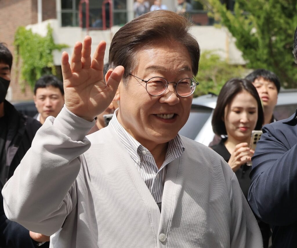 입에 겨우 풀칠하는데 "그것마저 반토막"… '2430억' 빼앗긴 13만 고령층, 드디어 '대반전' 5 고령층