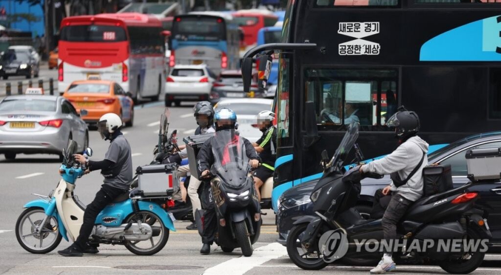 200만 원 과태료 "턱없이 부족해요"… 운전자들도 제발 올려달라 사정하는 '이 벌금', 대체 뭐길래 3 과태료
