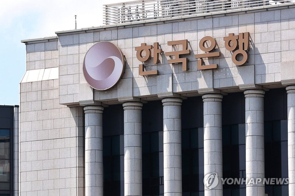 "한국은 이제 끝났습니다"… 한국은행이 '고령층' 정조준하며 터트린 최후통첩에 '오싹' 3 한국은행