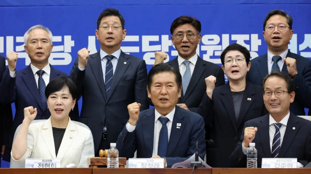 더불어민주당 정청래 “내년 지방선거 압승해 이재명 정부 성공 초석 다져야” 1 정청래