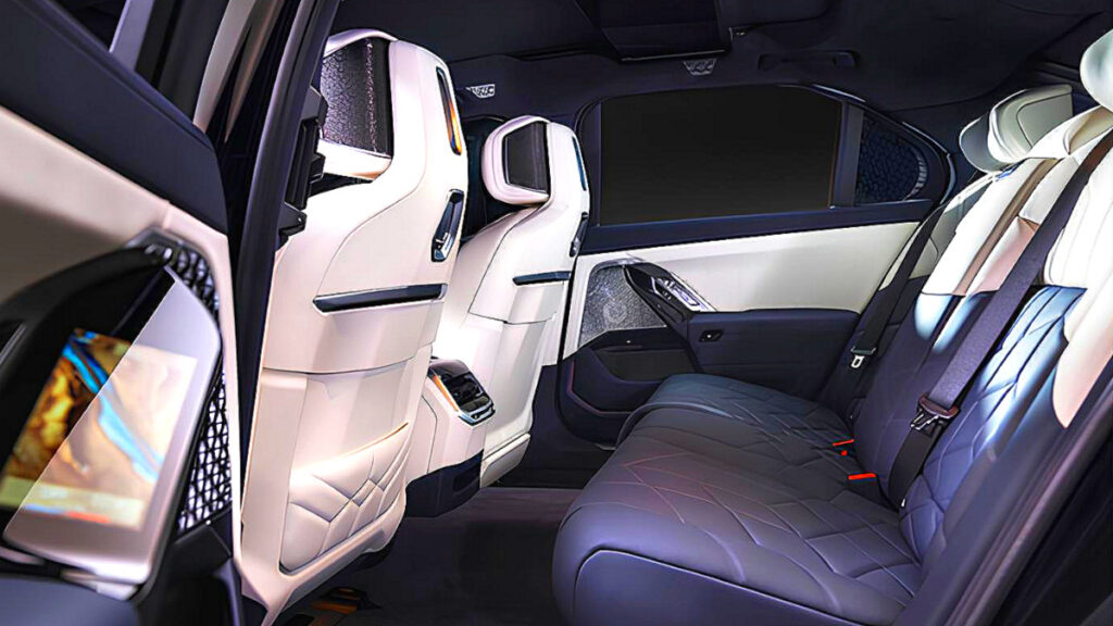 "벤츠 회장님 車도 못 따라오는 럭셔리 세단" … 마침내 한국 상륙 1 럭셔리