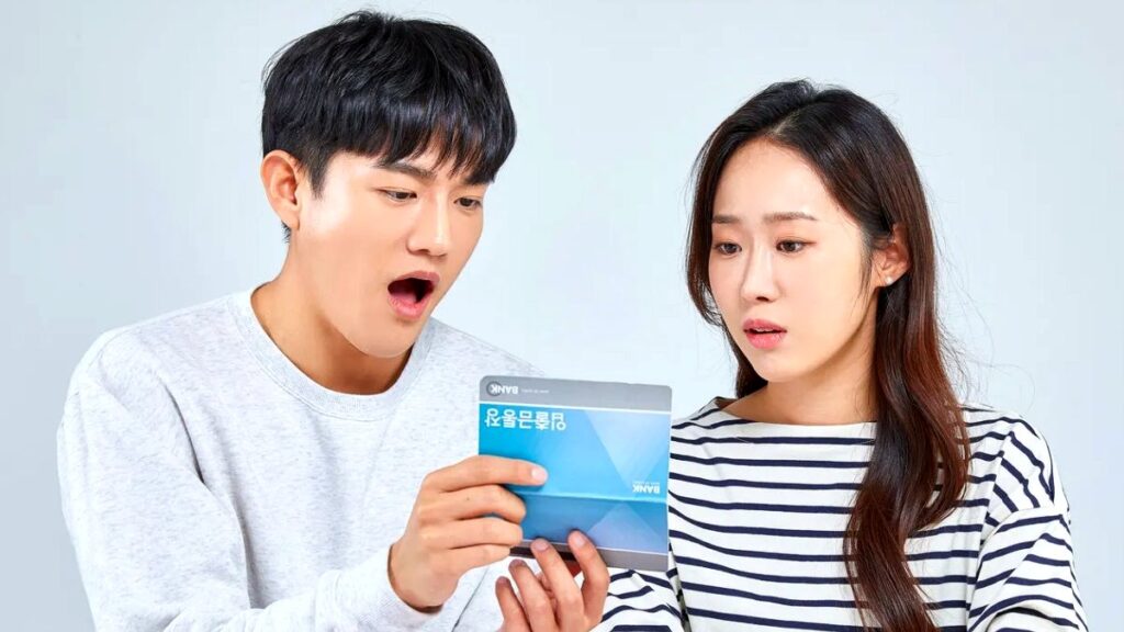 전 재산 맡겼는데 "아무도 모르게 32억이 사라졌어요"… 믿었던 은행에서 벌어진 '설명 불가' 사태 1 은행