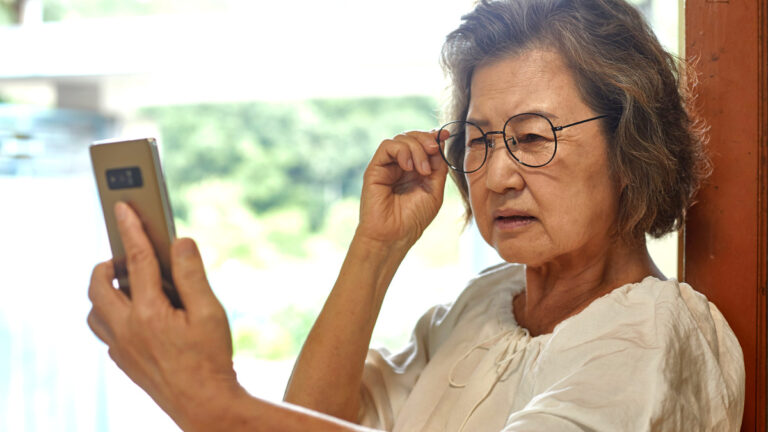 Suspicion of hacking of LG U+