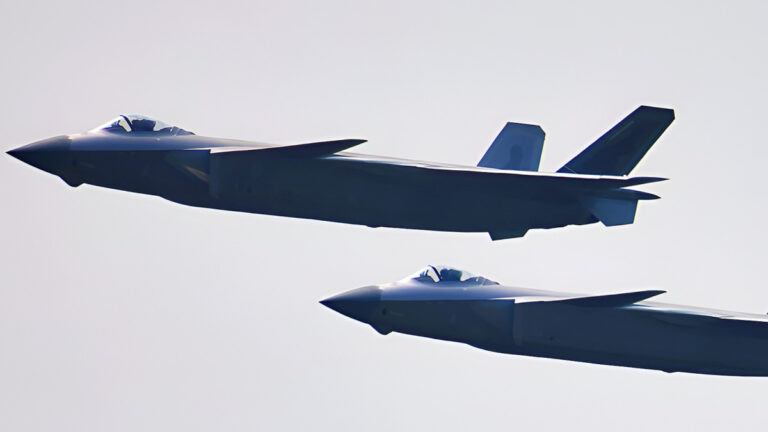 Chinese fighter drones