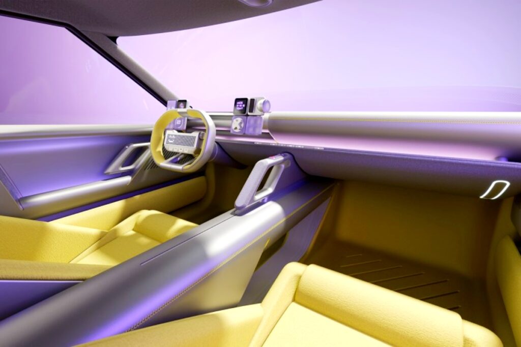 "그랜저·싼타페도 이렇게 바뀐다" ... 현대차, 신형 전기차 등장에 '들썩' 3 그랜저