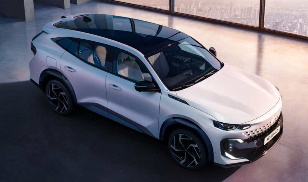 "제네시스·기아 다 제쳤다"… 4천만 원대 가격에 세단·SUV 장점만 섞은 '이 차' 2 차