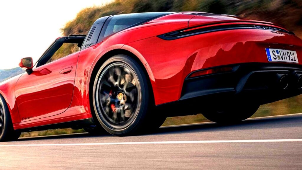 "기름값 아끼려다 차값 더 낸다?"… 하이브리드 전성시대, 꼼꼼히 따져봐야 할 '실익' 1 차