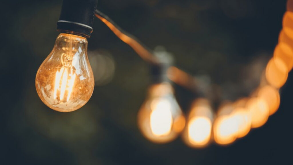 "새벽 3시에 깨는 당신, 사실 정상이다" .. 현대인만 모르는 '진짜 휴식'의 기술 3 휴식