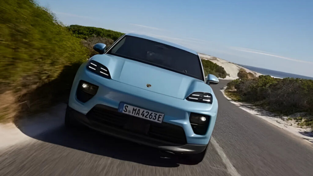 "중국산은 이제 안 쓴다?"… 포르쉐가 1년 만에 삼성 배터리로 갈아타버린 속사정 4 포르쉐