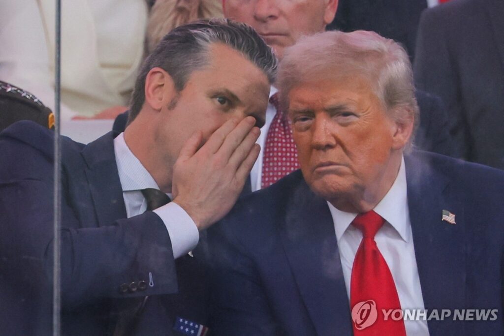 "나한테 전쟁 시킨 사람은"… 트럼프 '폭탄 발언', 美 국방부 '발칵' 뒤집혔다 3 트럼프