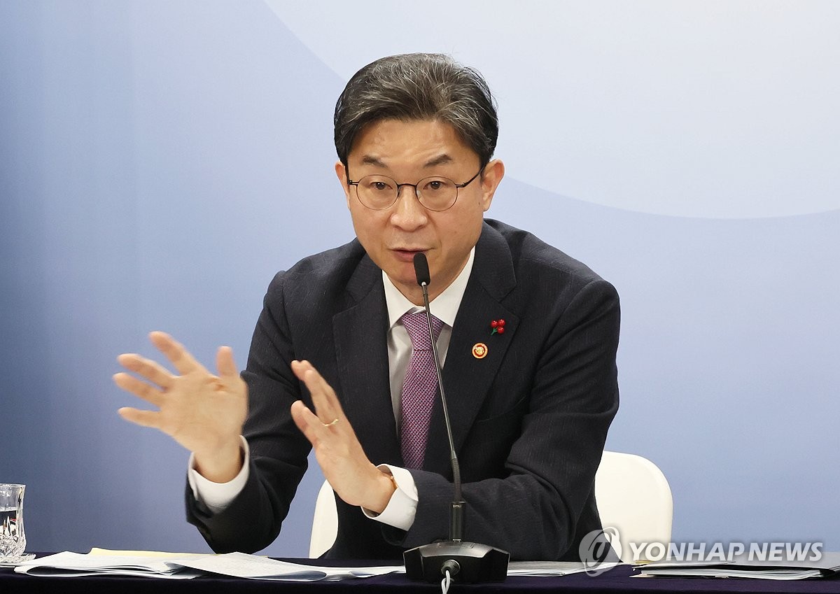 이억원 "국내 단일종목 2배 ETF 허용…CEO 선임 주주통제 강화" | 연합뉴스