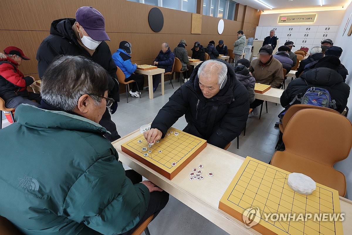 이론상 연소득 5천600만원도 기초연금…정부, 산정방식 개편검토 | 연합뉴스