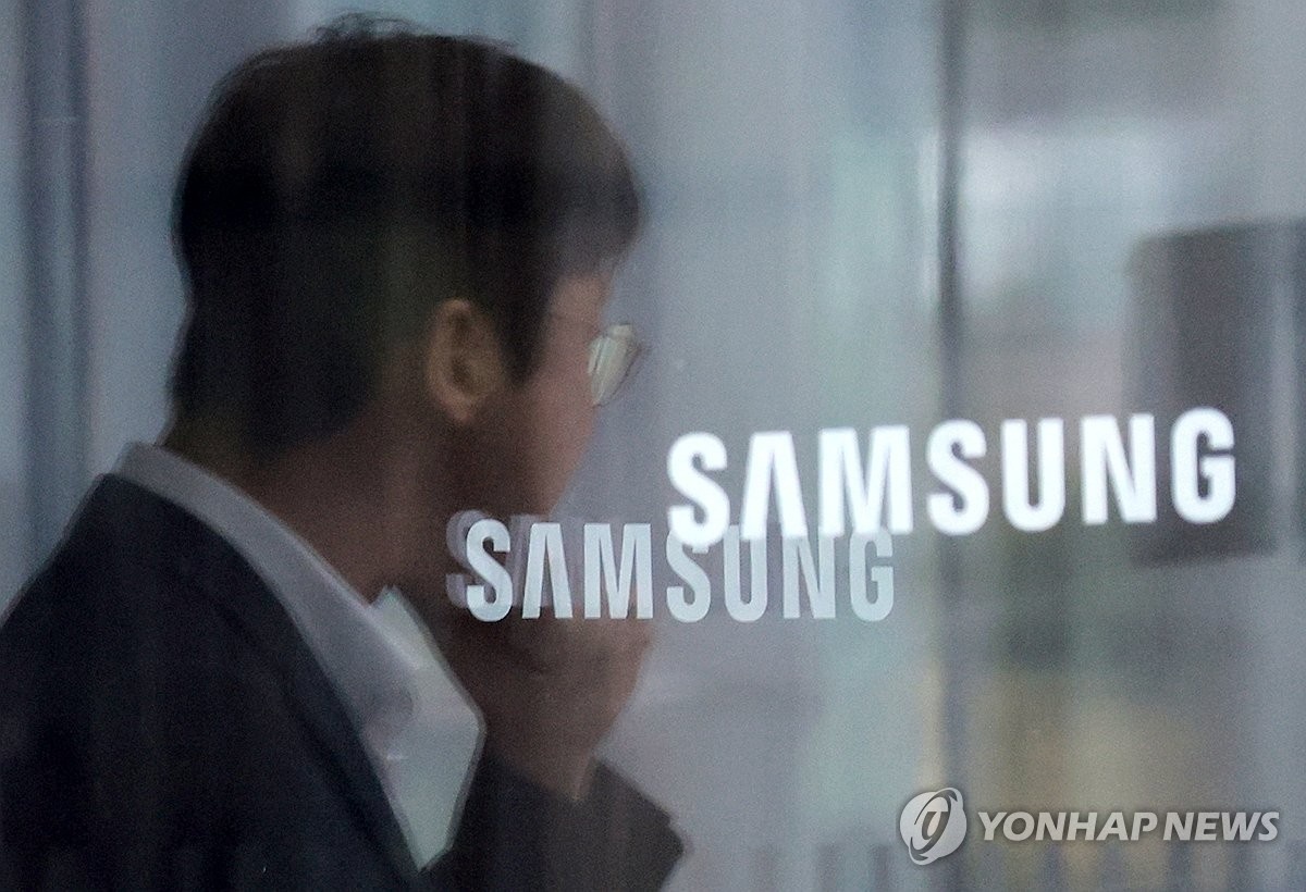 "전 직원 아파트 한 채씩?"… 저절로 '6억' 꽂히는 SK, 삼성맨들 '부글부글' 4 삼성
