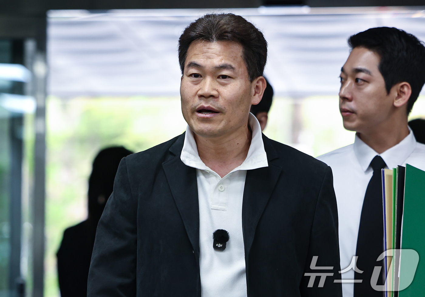 李 대통령 명예훼손 혐의' 전한길, 구속 기로 - 뉴스1