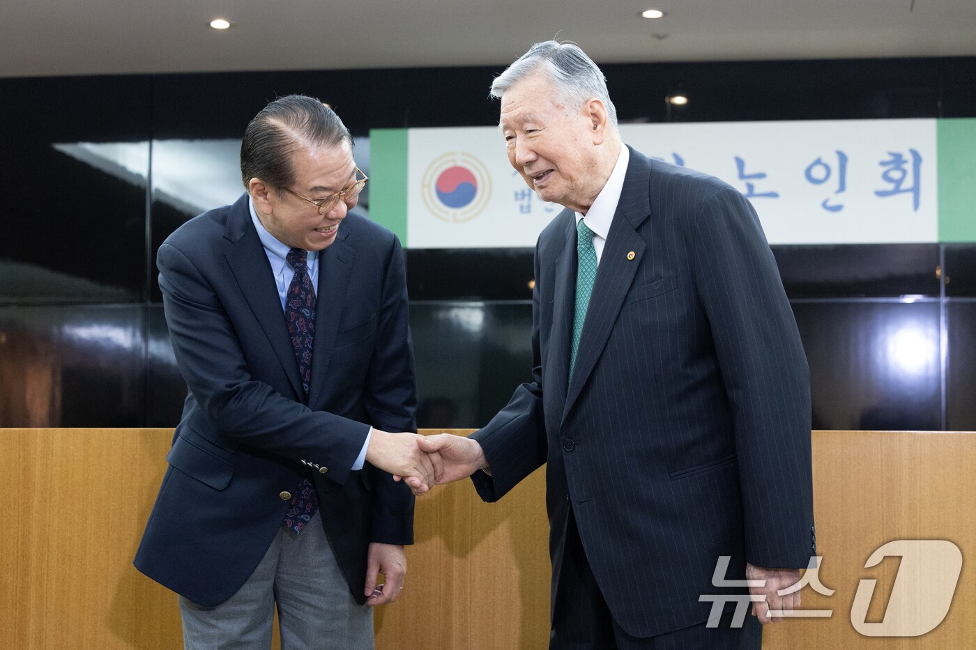 권영세 "주택연금 실거주 의무 폐지…일하는 노인 연금 보장" - 뉴스1