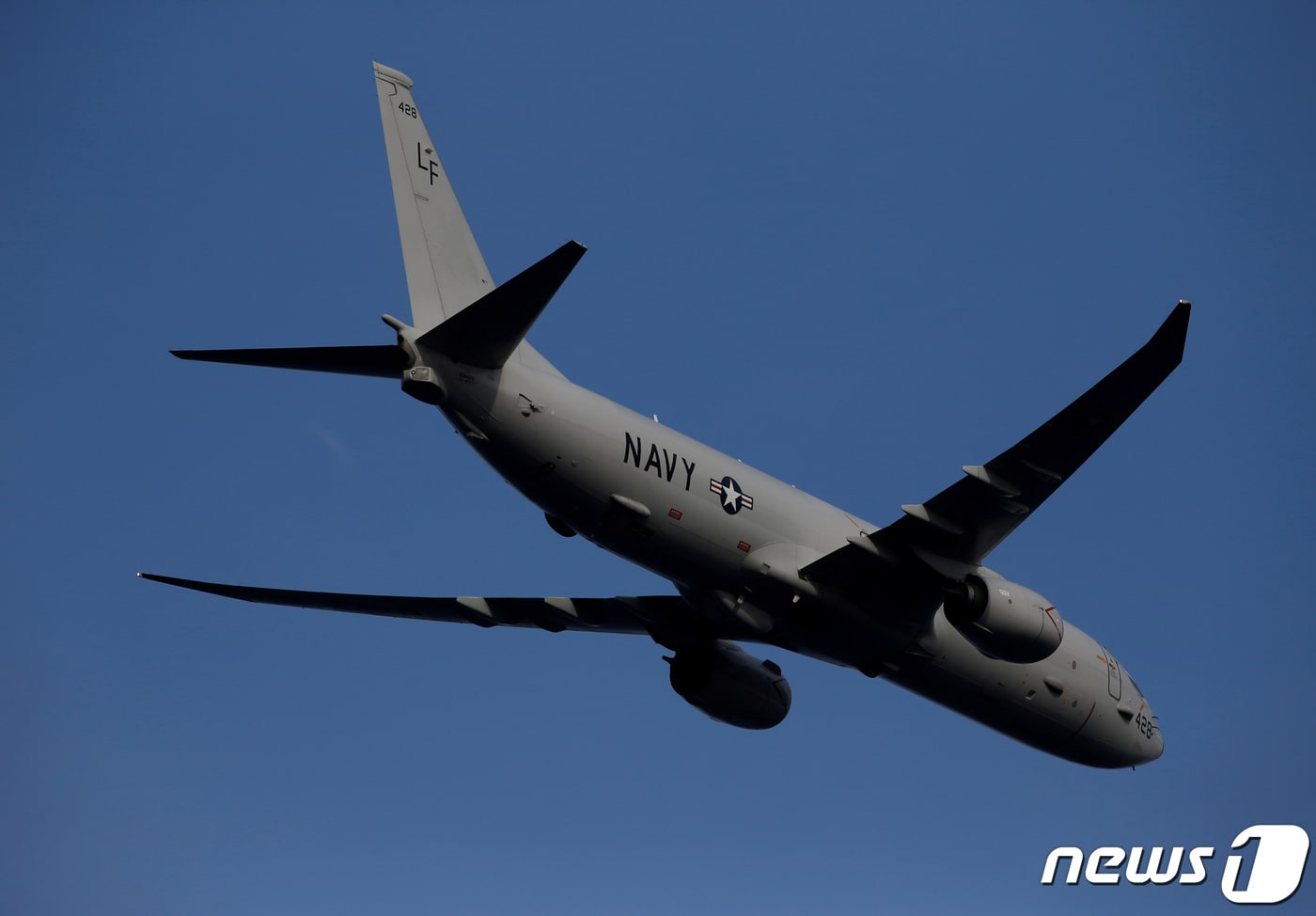 미국 초계기 P-8A 대만해협 통과…중국 "고도 대비태세 유지"