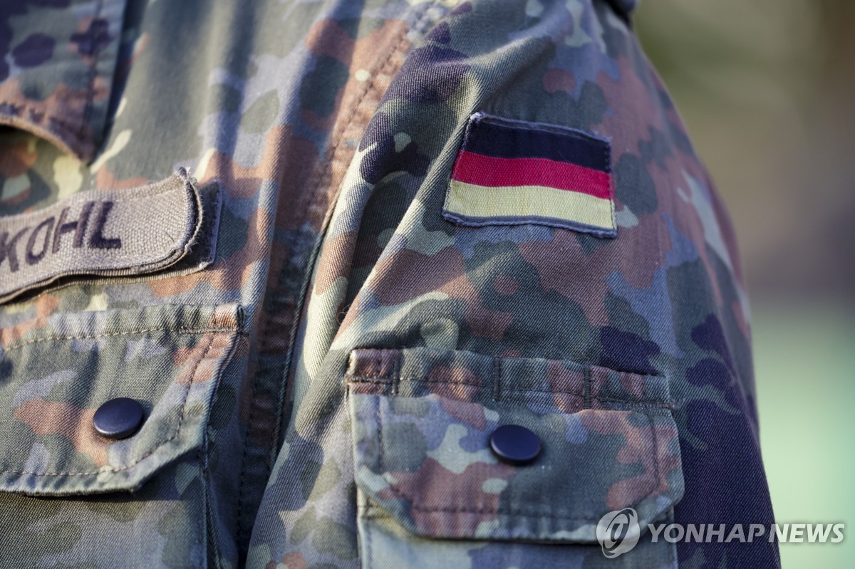 독일 칠순 노인도 예비군 훈련 받나…연령 상향 제안 | 연합뉴스