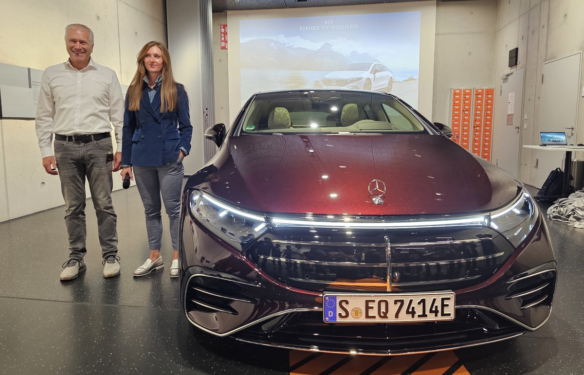 "478km 주행에 200kW 급속충전"…벤츠 EQS 연식변경, 전기 세단 판도 '다시 짠다' 2 벤츠, 연식변경 EQS 전기 세단 연내 국내출시…1회 충전에 821㎞