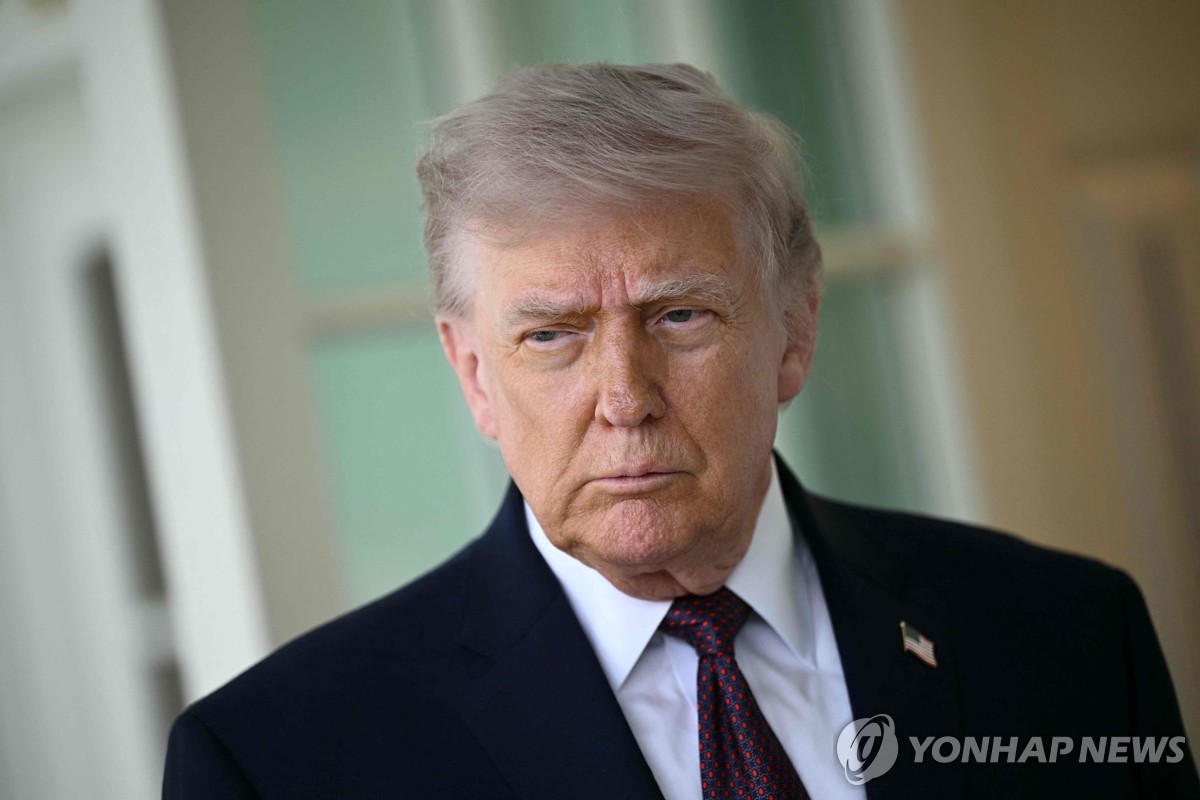 2차 종전협상 바라보는 미·이란…호르무즈선 날선 대립 | 연합뉴스