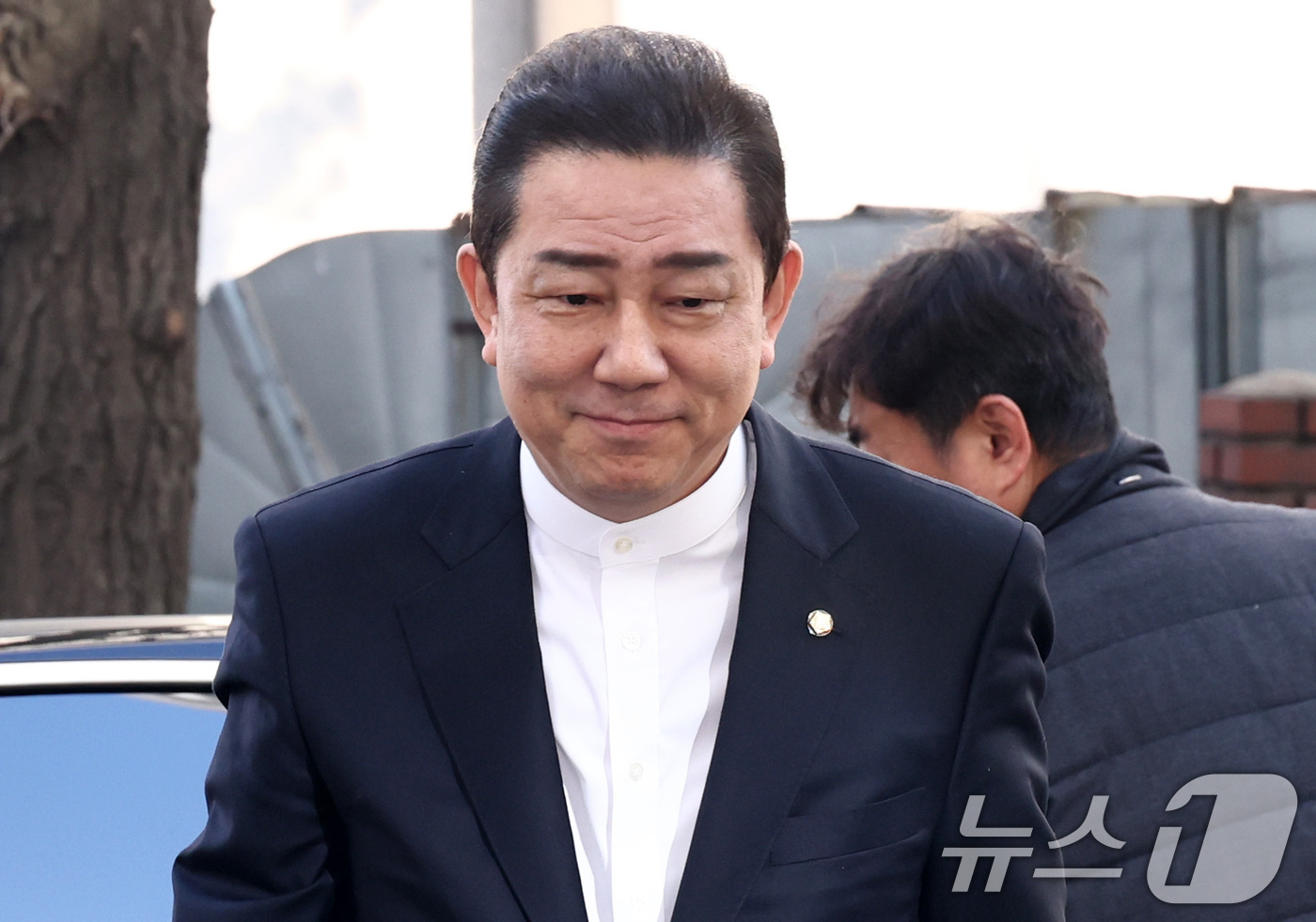 13개 비위 의혹 첫 조사