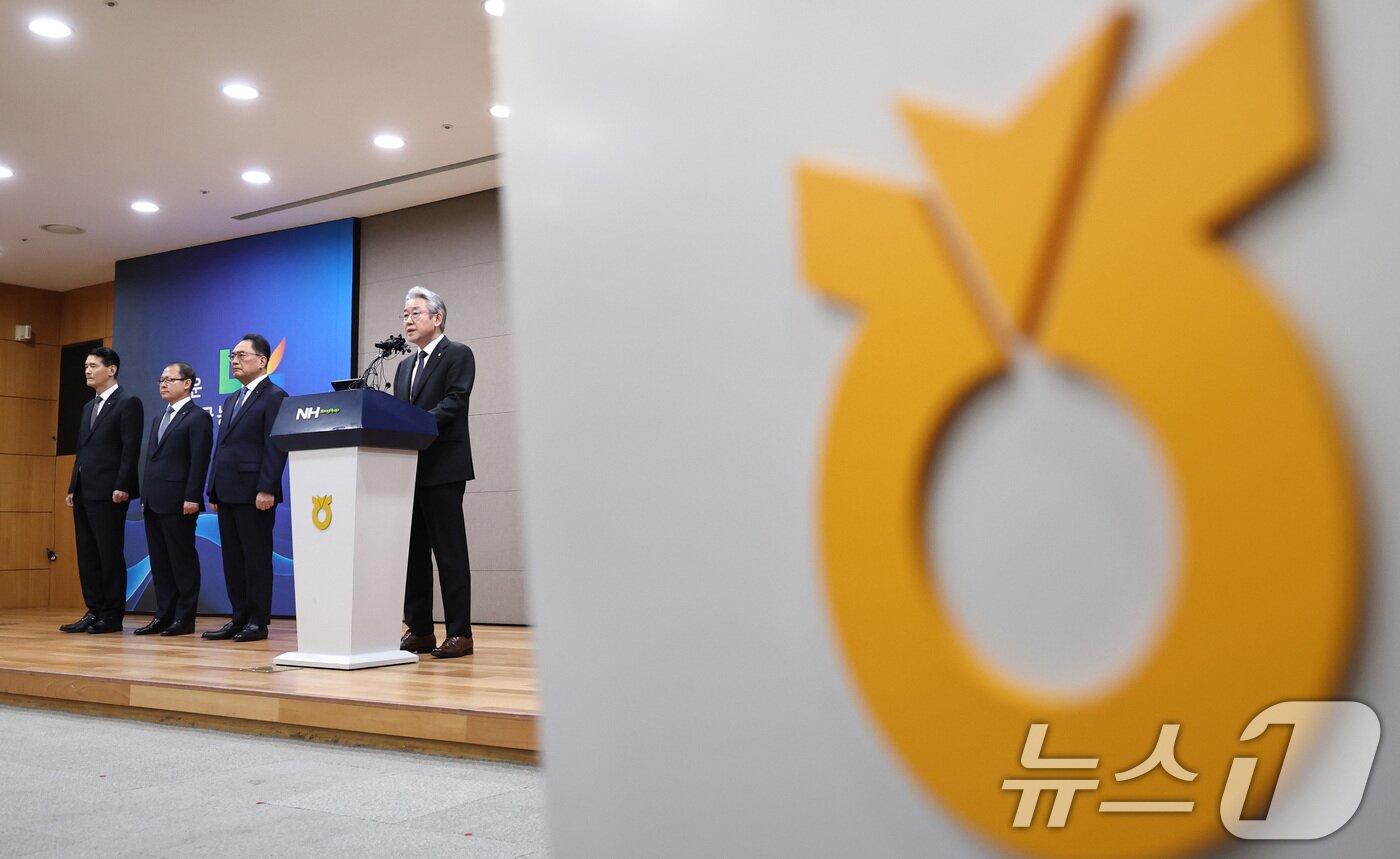 "703조 조직이 농민 외면해왔다"…이재명, 농협 개혁 정면 선언, 직선제 '전환 초읽기' 4 조합원 투표로 선출