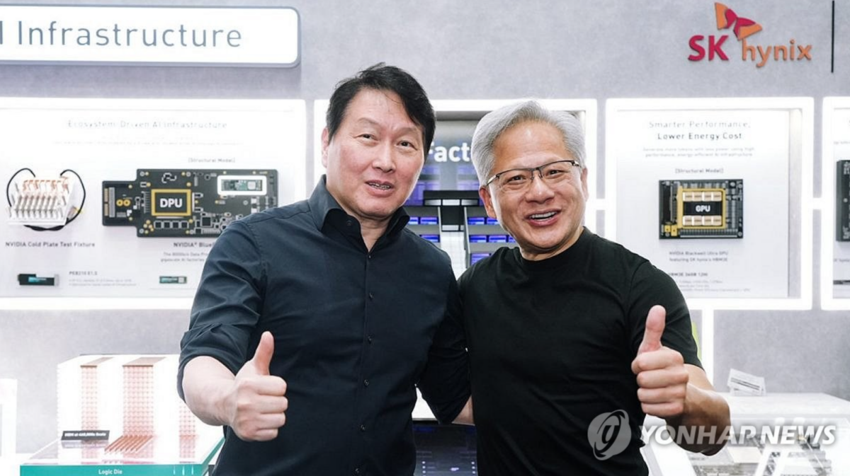 홍대 삼겹살집 통째로 비웠다… 젠슨 황 방한에 대기업 총수들 '총출동' 2 젠슨 황 내한
