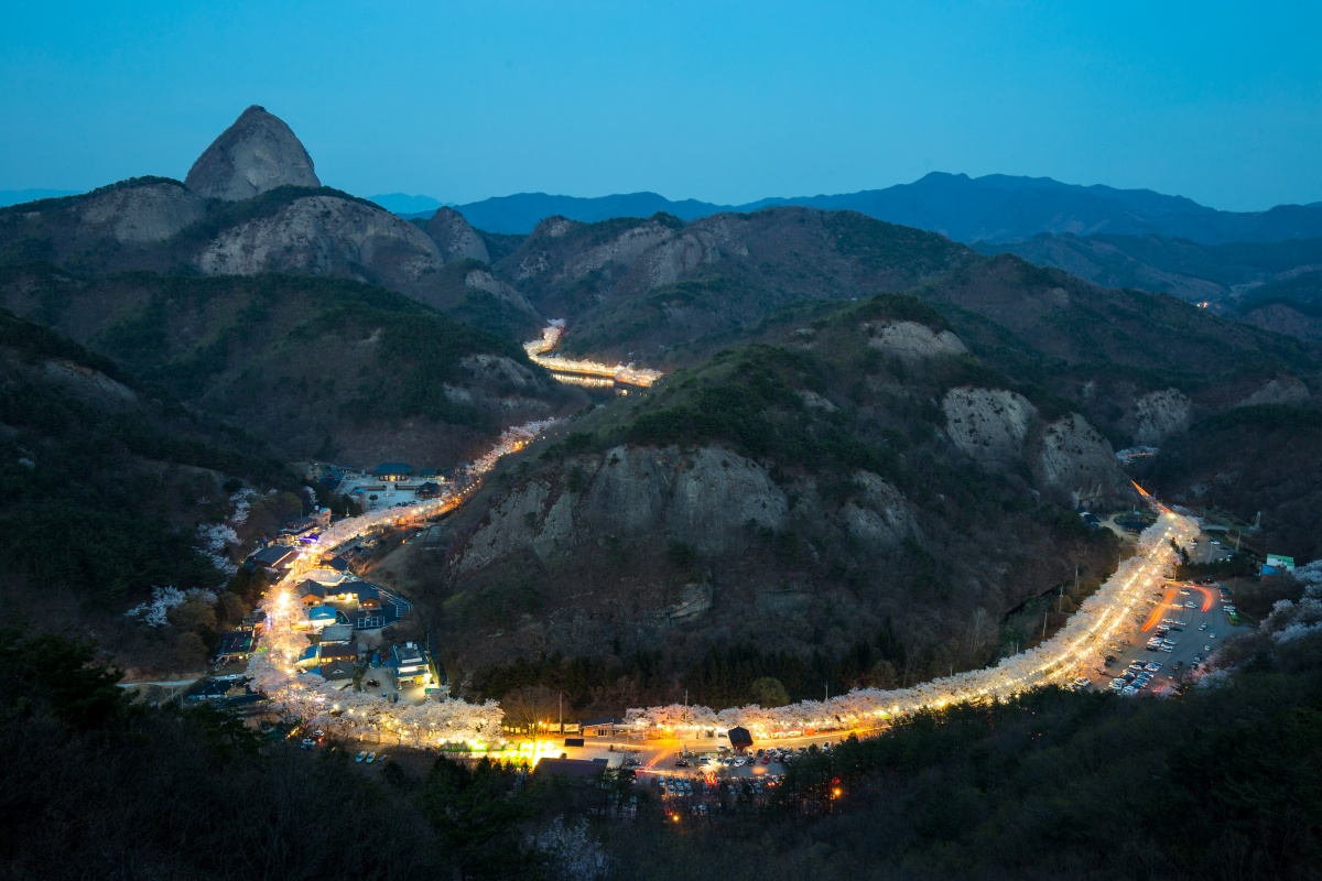 이름만 네 개? 보는 계절마다 옷을 갈아입는 대한민국 어느 신비로운 산의 비밀 3 산