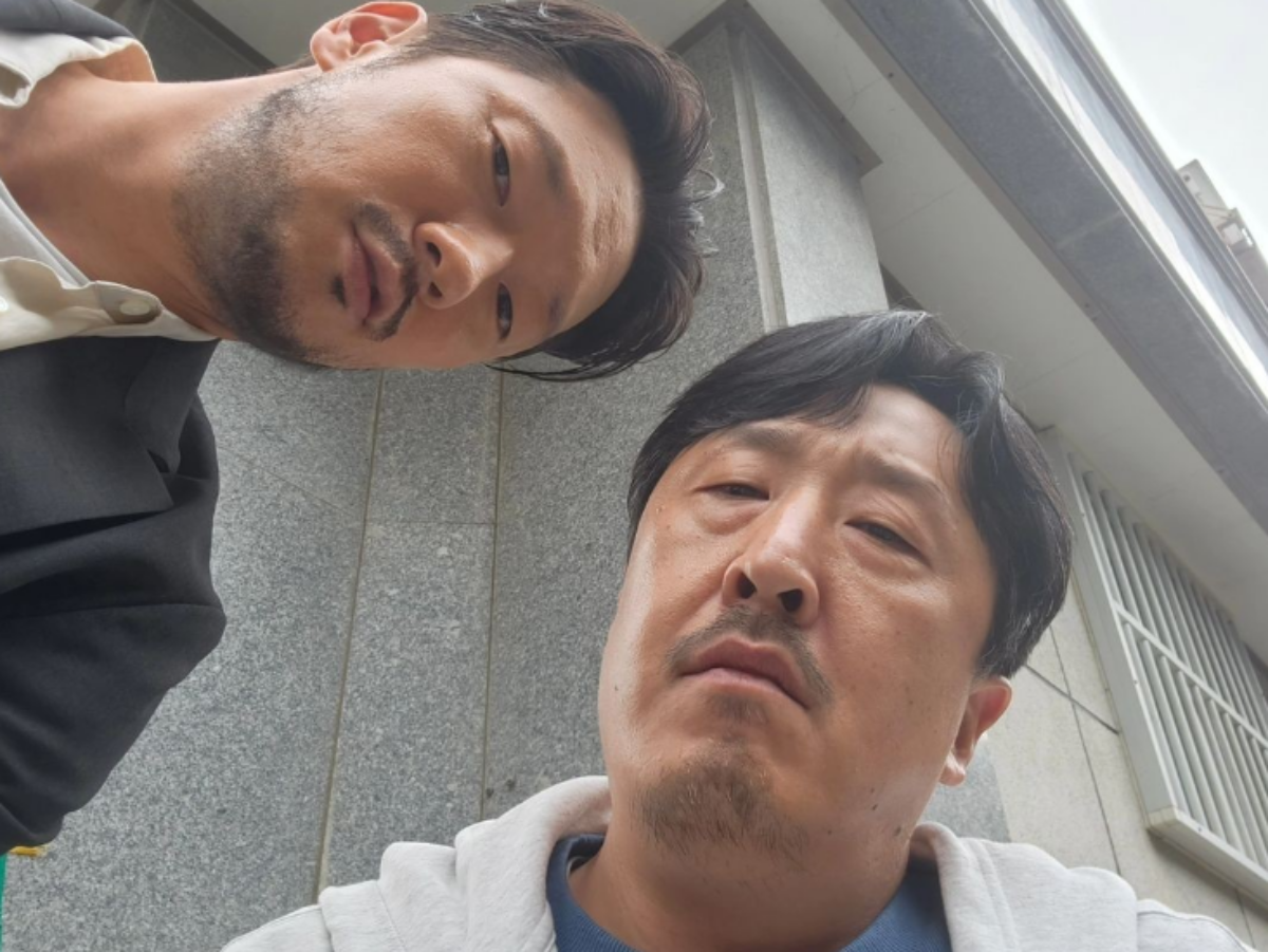 "네 얼굴에 무슨..." 모두가 뜯어말리던 남자의 인생을 바꾼 반전 오디션 결과 1 남자