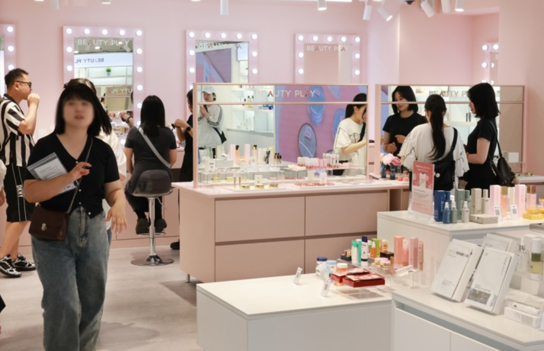K-뷰티·전기차가 끌어올렸다…5월 온라인쇼핑 25조, 역대 2위 2 5월 온라인쇼핑 거래액 25조