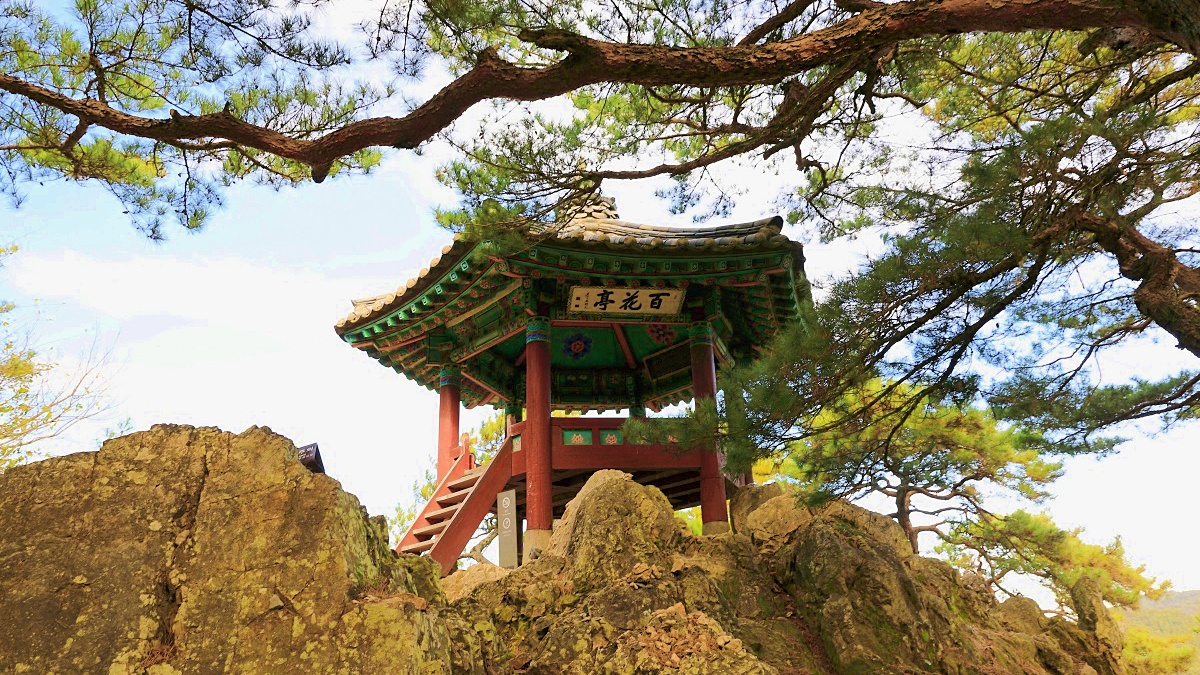 낙화암