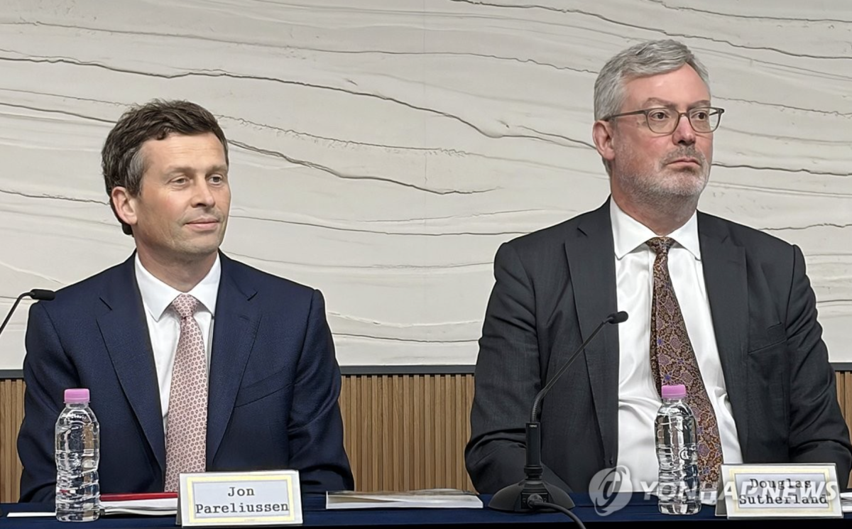 OECD 한국 경제 성장률 2.6% 전망