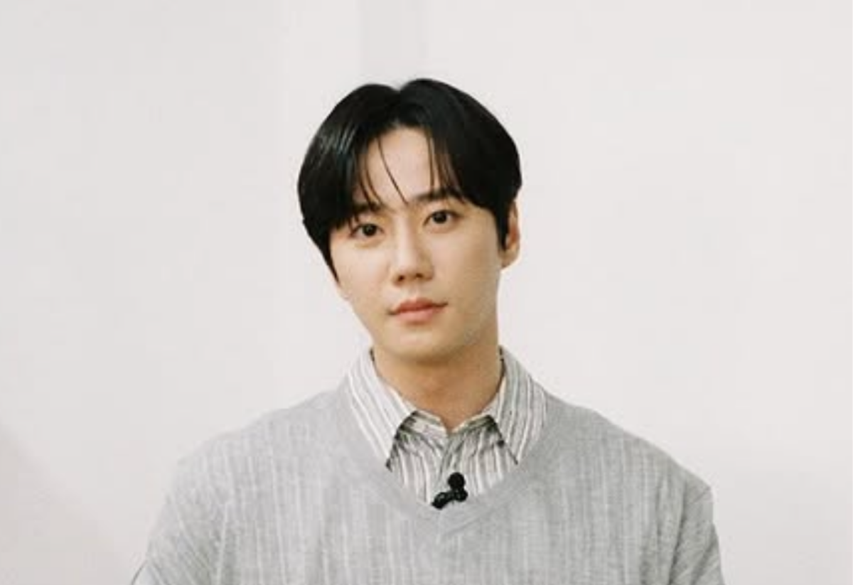 배우