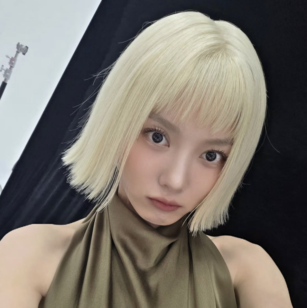 '국민 여동생'으로 불리던 그녀가 23년 만에 청순함 버리고 선택한 파격 모습 1 여동생