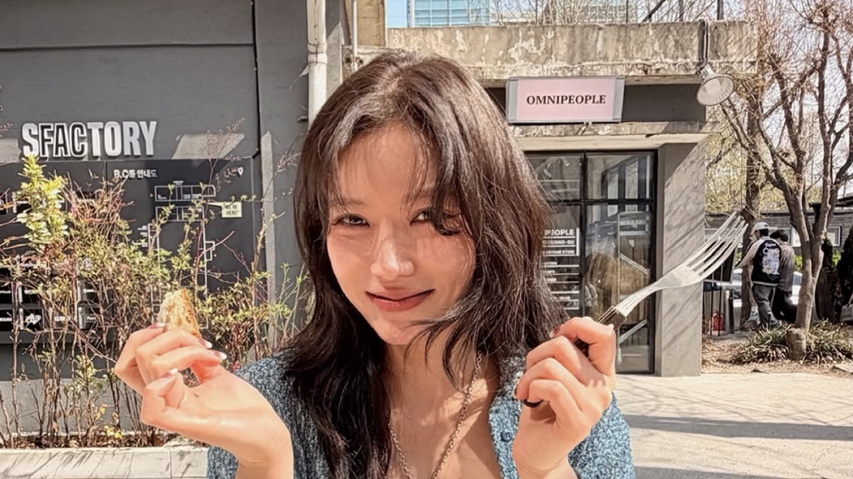 한강뷰 60평 집·스포츠카 싹 정리한 임수향, 화려함 뒤에 숨긴 진짜 속사정은? 1 임수향