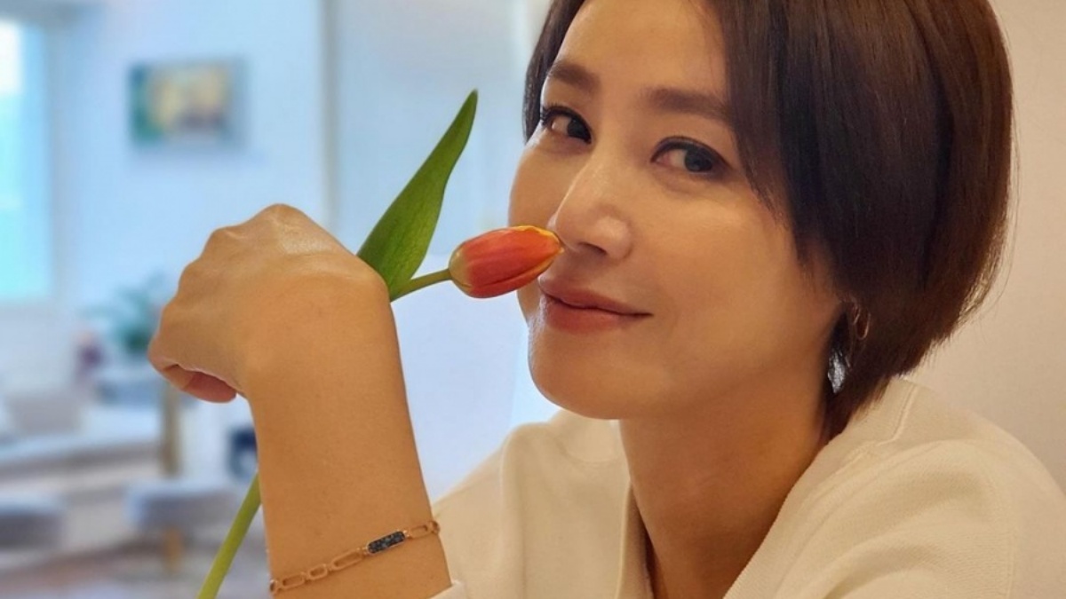배우 김성령