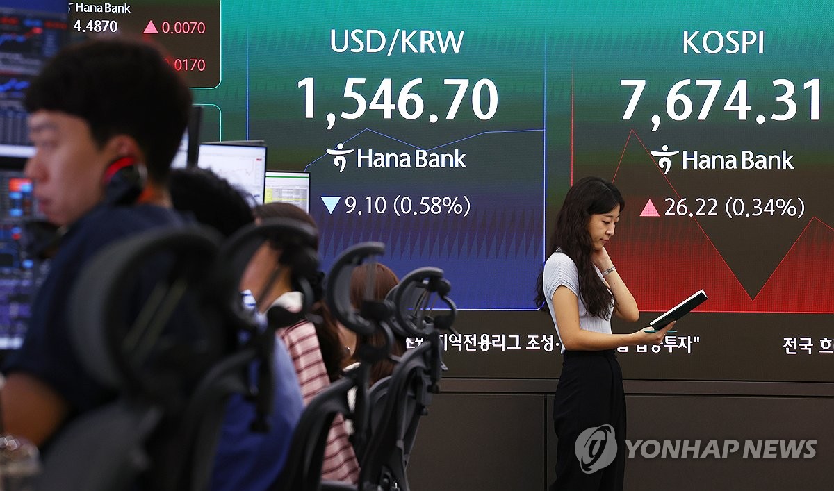 5월 경상수지 386억 달러 '역대 최대 흑자'… 반도체 수출 167% 폭증이 이끈 반전 2 주식 순매도, 채권 유입 교차