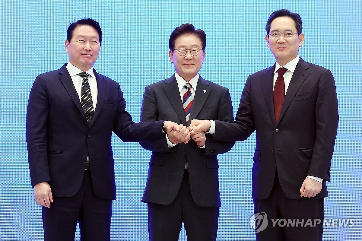 속도전 선포된 메가프로젝트