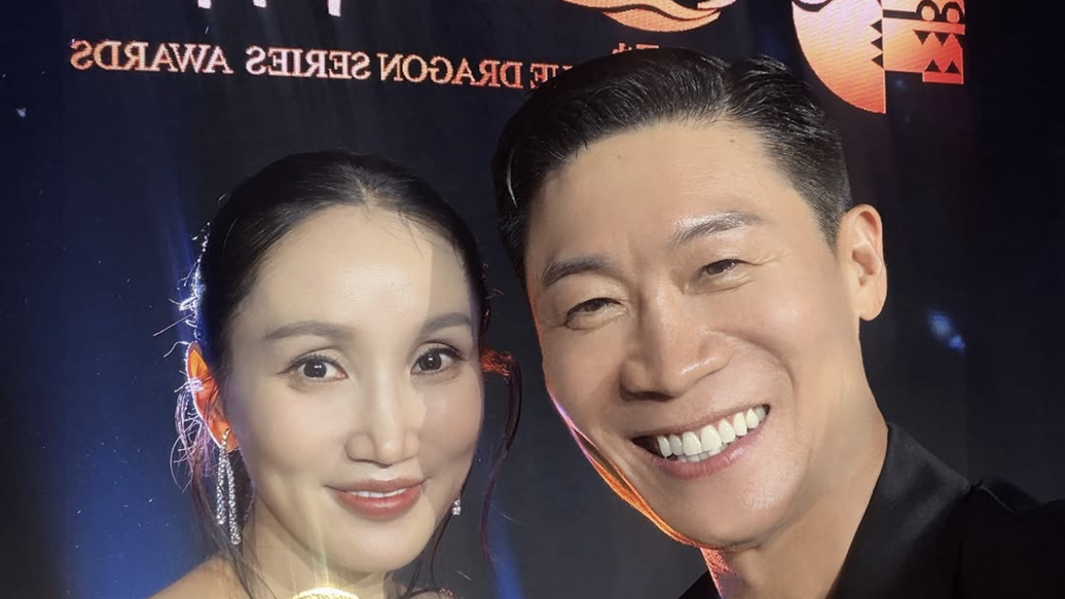 신혼 때 꿈꿨던 '기적의 순간'… 15년 만에 마주한 부부의 가슴 뭉클한 포옹 1 부부