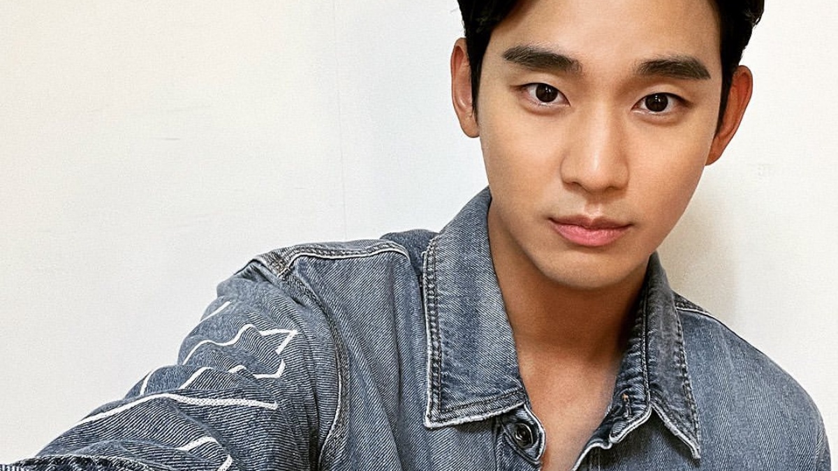 16개월 만에 모습 드러낸 김수현... 팬들에게 건넨 메시지는? 1 김수현